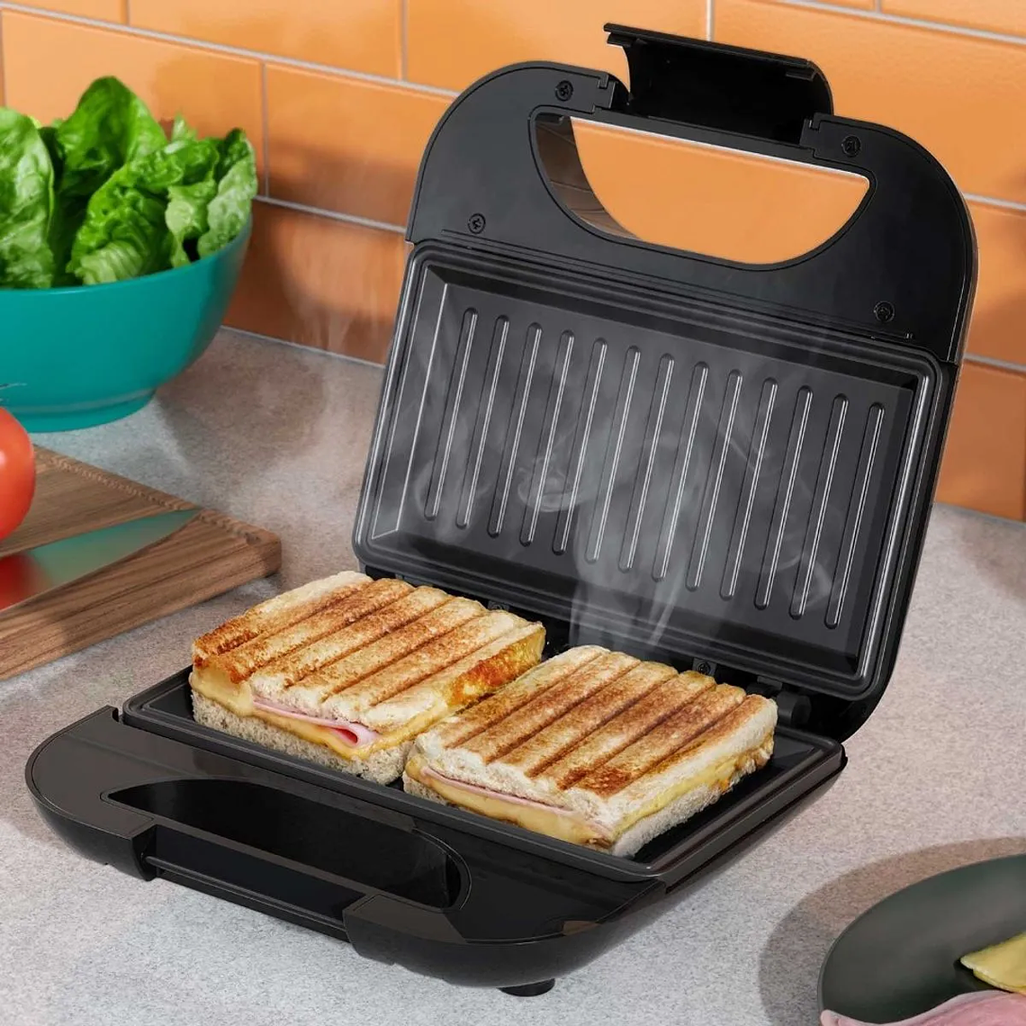 SANDWICHERA MADEMSA CON CALENTAMIENTO RÁPIDO MSG20 ACERO INOXIDABLE 8