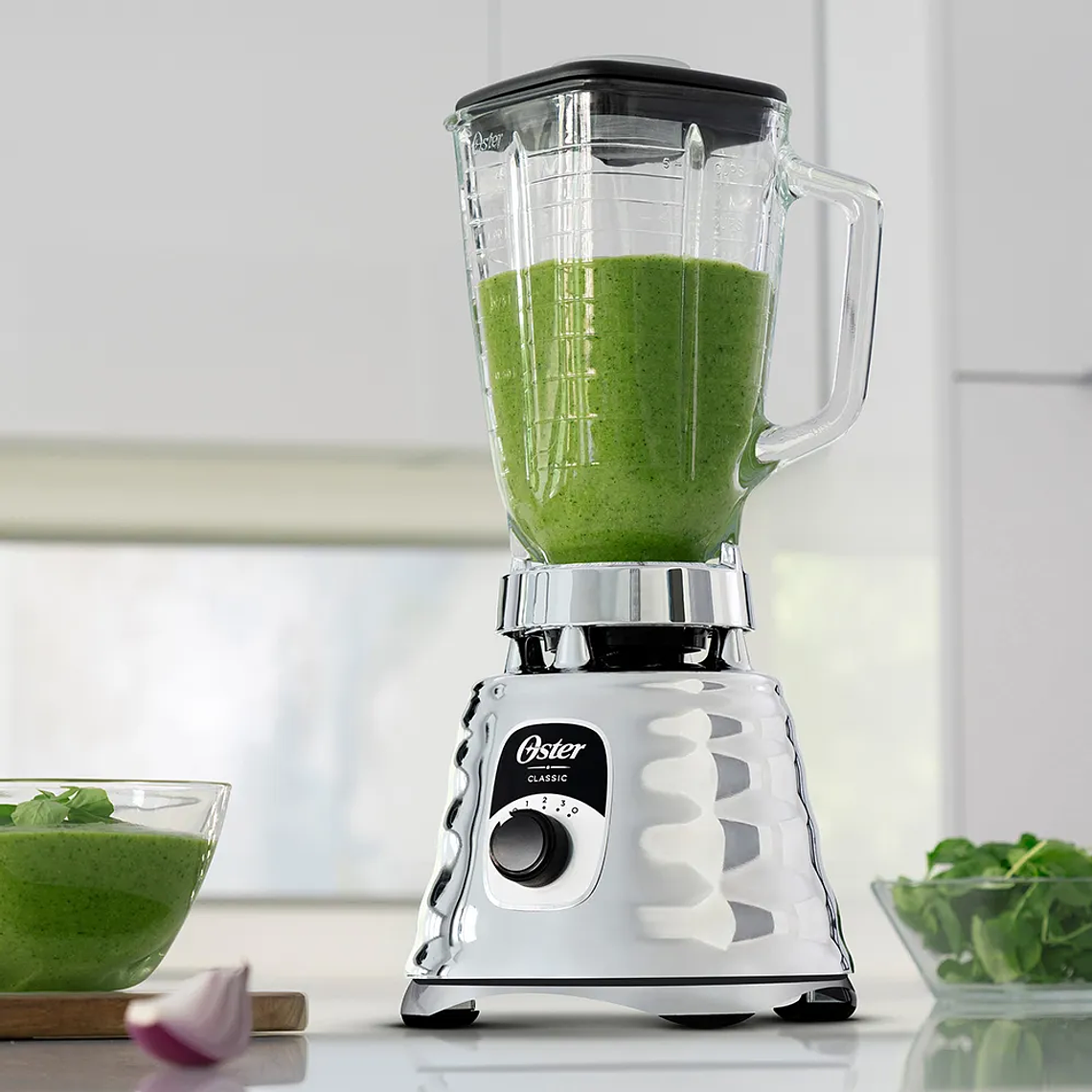 LICUADORA CLÁSICA OSTER CROMO CON PERILLA ERGONÓMICA DE 3 VELOCIDADES BLST4655 8