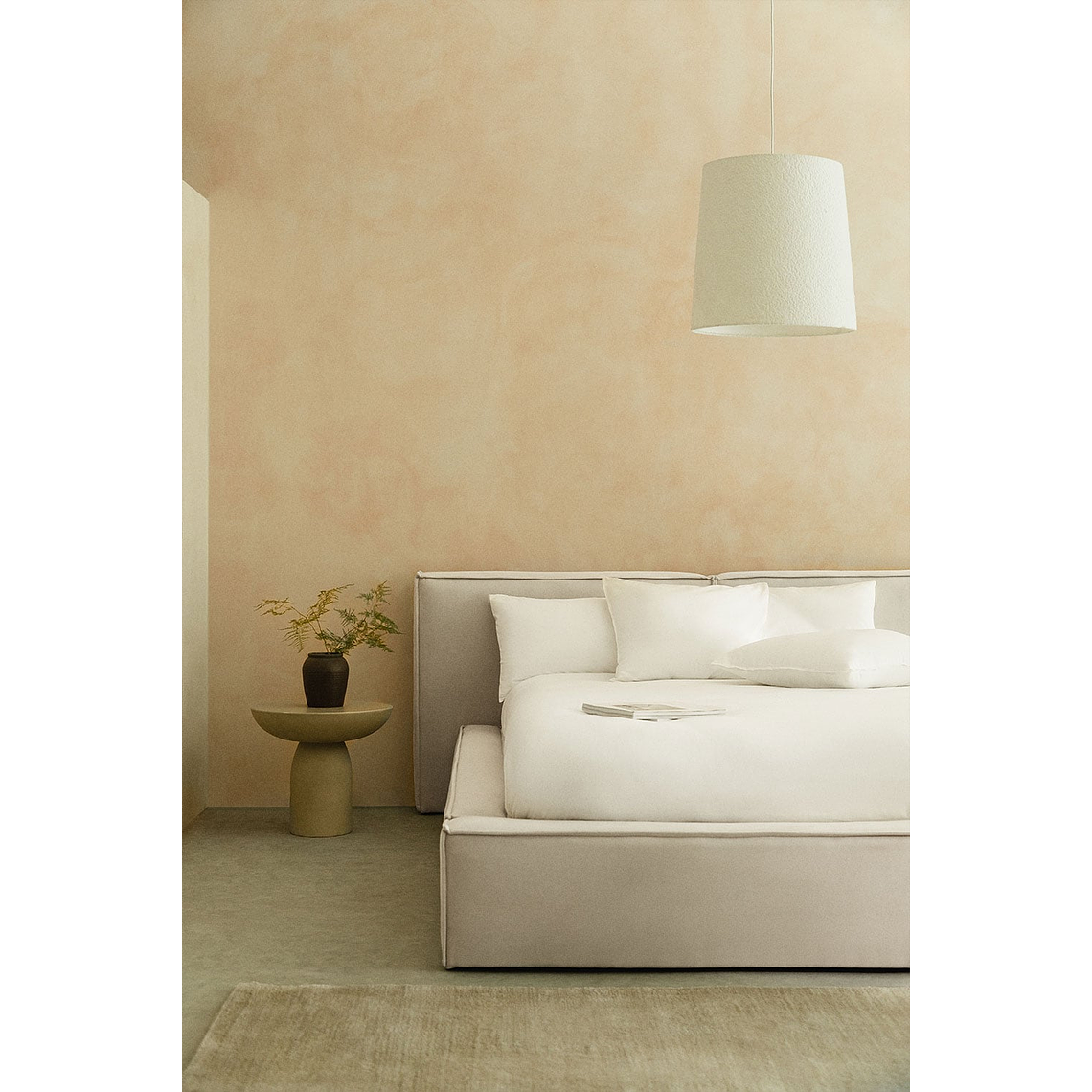 Cama para colchón 140x190 cm con canapé abatible en chenilla blanco roto Lunari 1