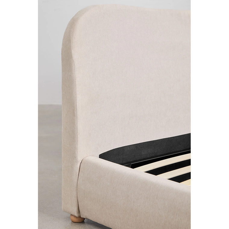 Cama Winselet: Elegancia Atemporal y Almacenamiento Invisible 5