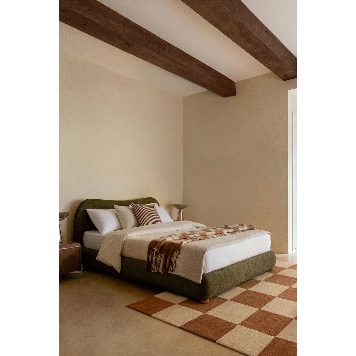 Cama para colchón 180x200cm con canapé abatible en tela verde salvia Winselet 1