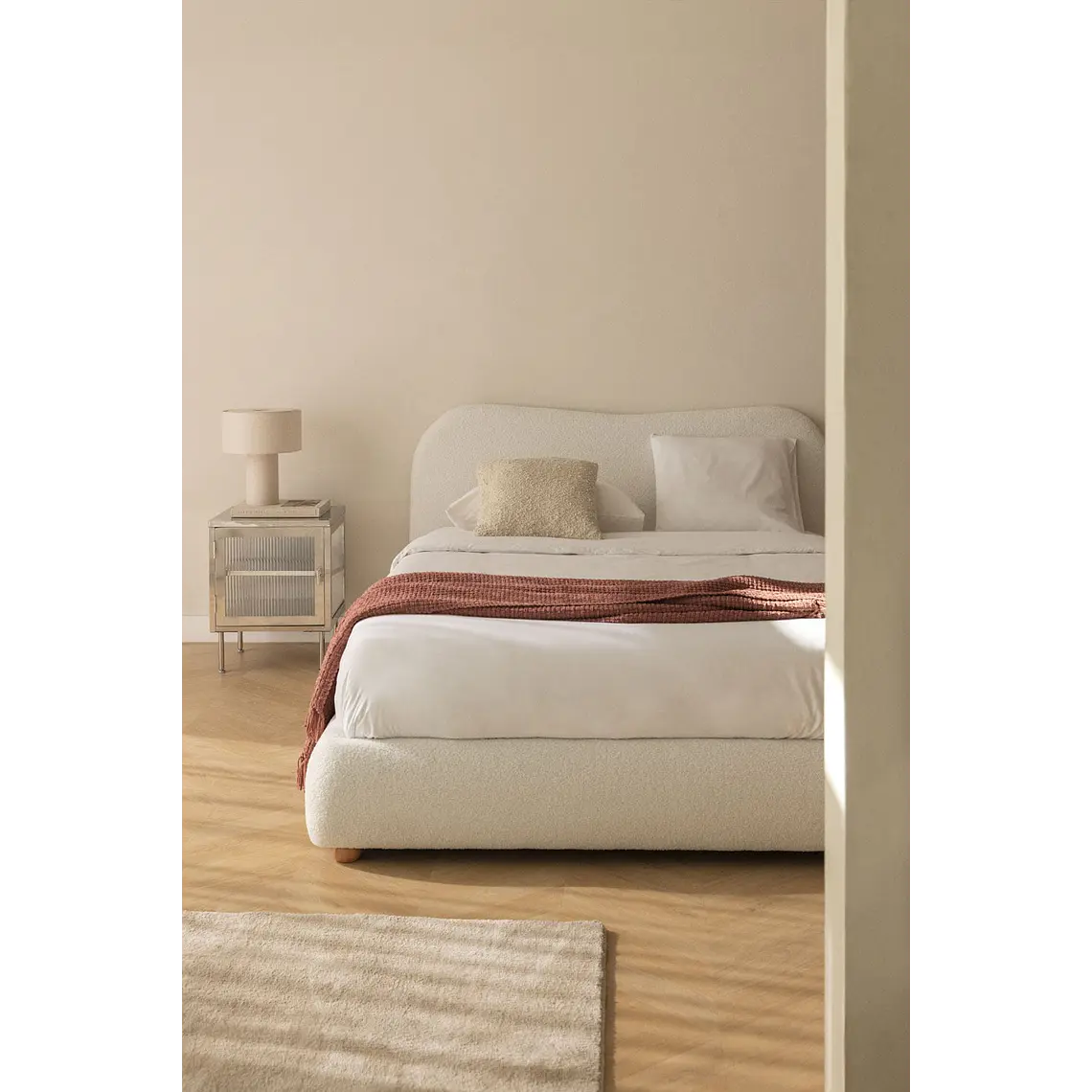 Cama con canapé abatible tapizada Winselet 1