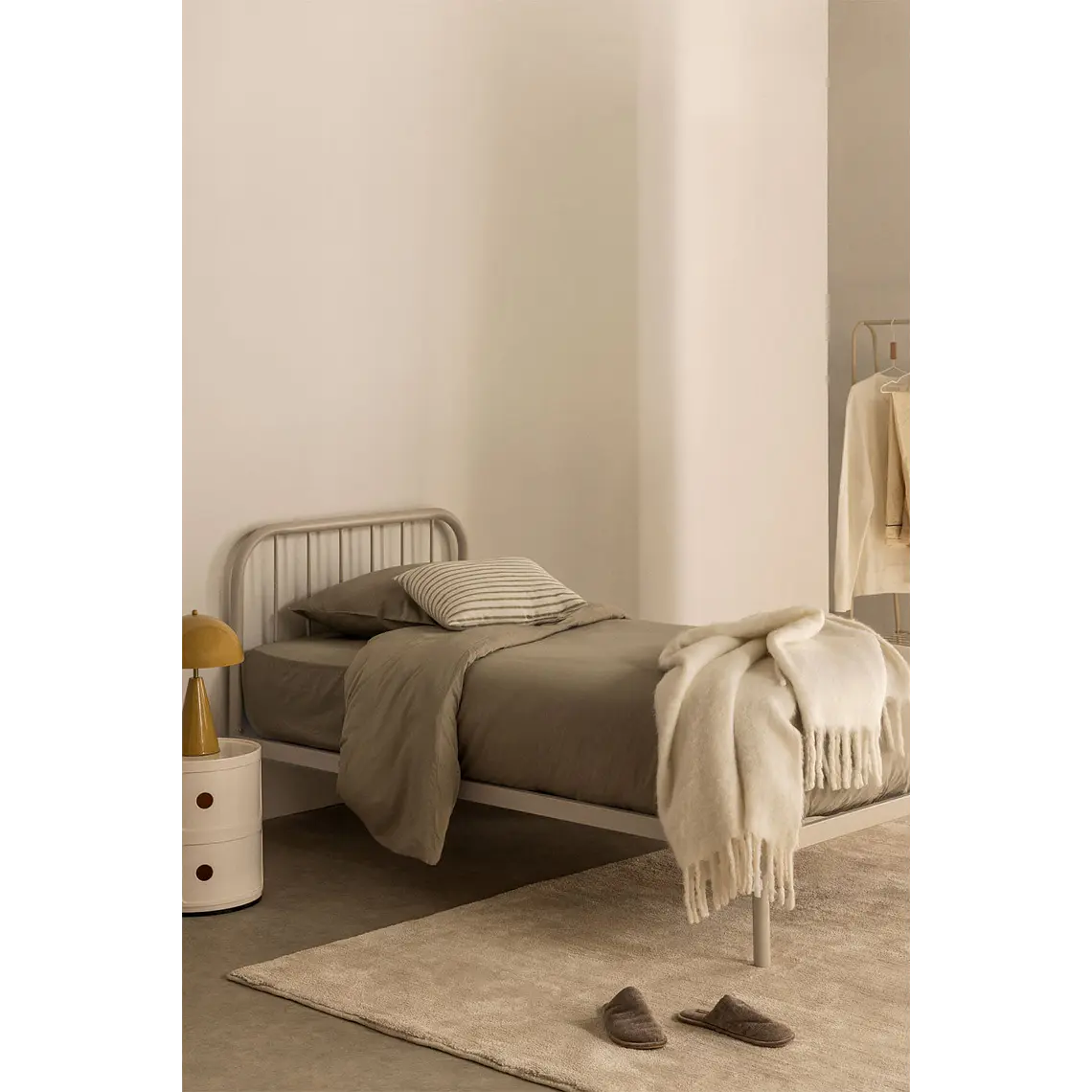 Cama en hierro Asteri 1