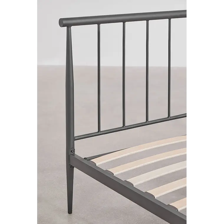 Cama Amaia: Elegancia Industrial en Hierro Forjado 12