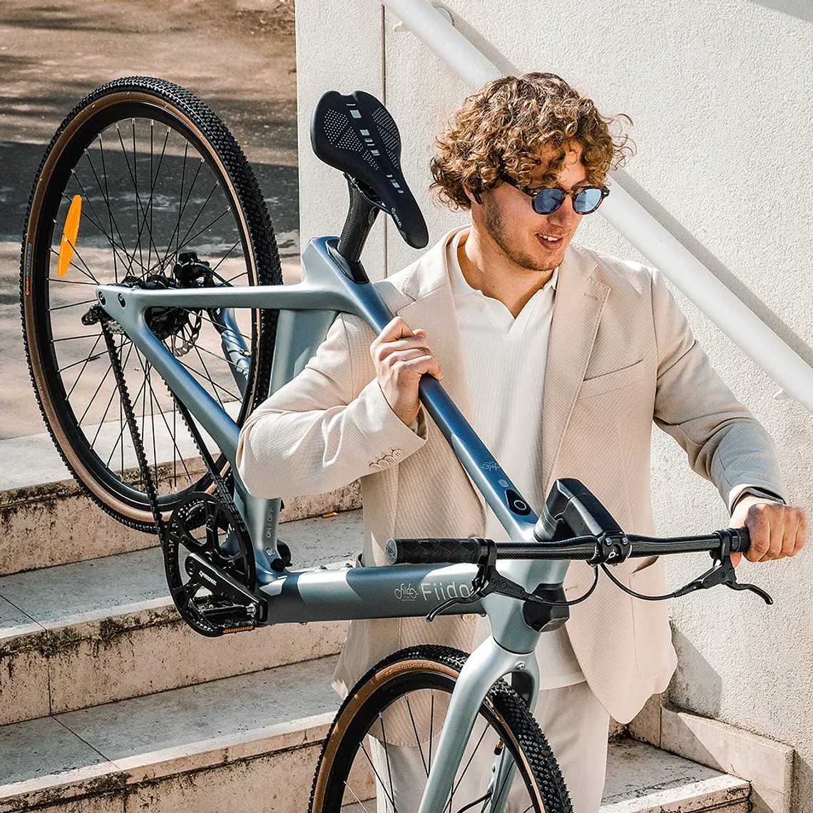 Bicicleta Eléctrica Fiido Air Ultraliviana de Fibra de Carbono 7