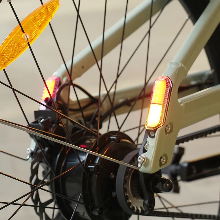 Bicicleta Eléctrica Urbana Fiido C700 Ligera y Moderna 5