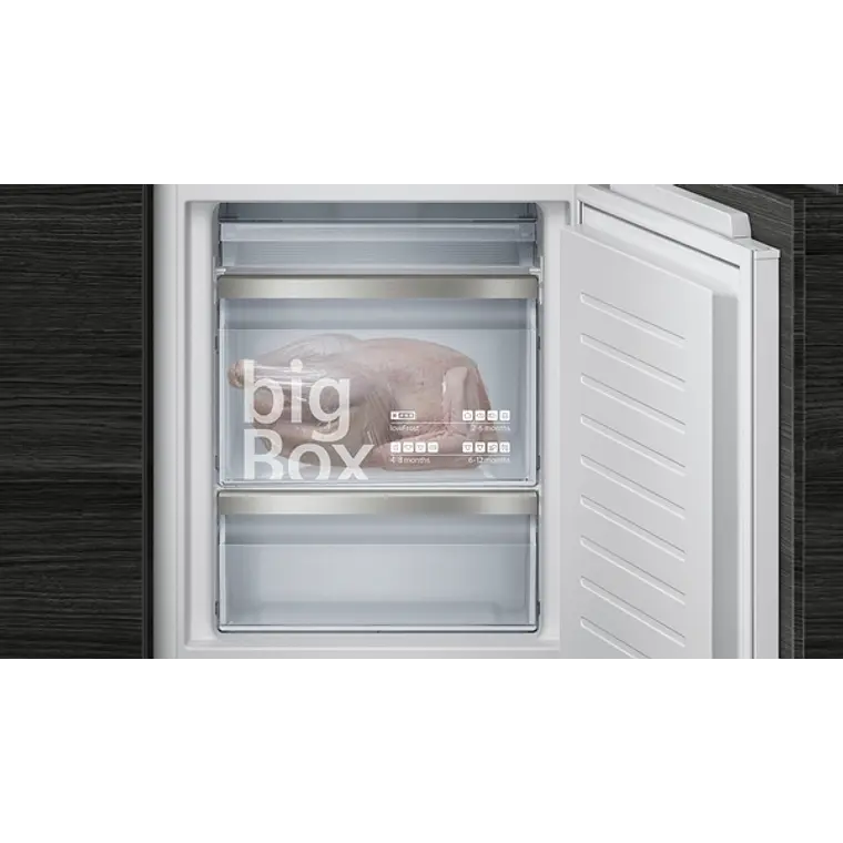 SIEMENS iQ500, Refrigerador combi integrable, 177.2 x 55.8 cm, Puerta fija 4
