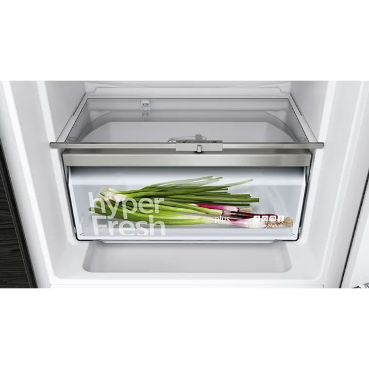 SIEMENS iQ500, Refrigerador combi integrable, 177.2 x 55.8 cm, Puerta fija 5