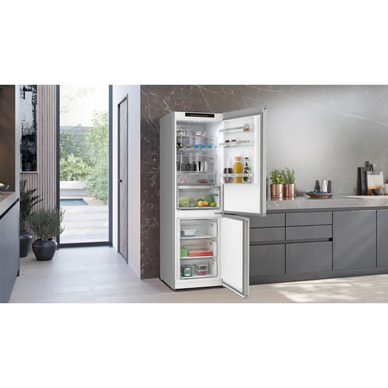 SIEMENS iQ300, Refrigerador combi de libre instalación, 186 x 60 cm, Acero inoxidable 4
