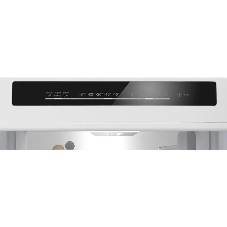 SIEMENS iQ500, Refrigerador combi de libre instalación, 203 x 60 cm, Acero negro antihuellas 2