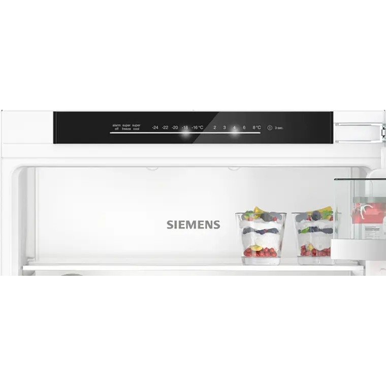 SIEMENS iQ500, Refrigerador combi integrable, 177.2 x 55.8 cm, Cierre SoftClose con puerta fija 2