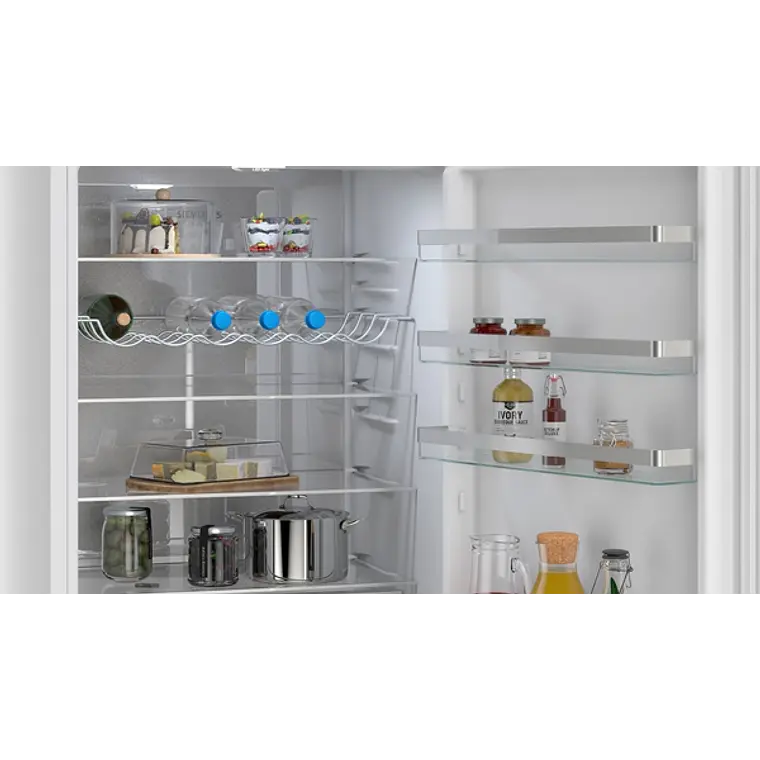 SIEMENS iQ300, Refrigerador combi de libre instalación, 203 x 70 cm, Blanco, Total noFrost 5
