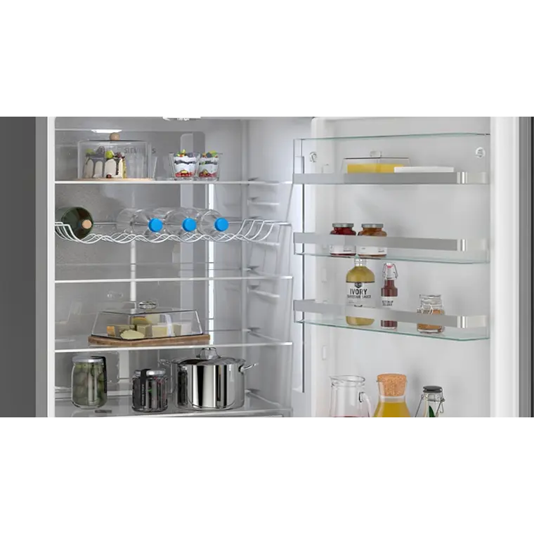 SIEMENS iQ700, Refrigerador combi de libre instalación, Acabado en cristal, 203 x 70 cm, Negro mate satinado, Total noFrost 4