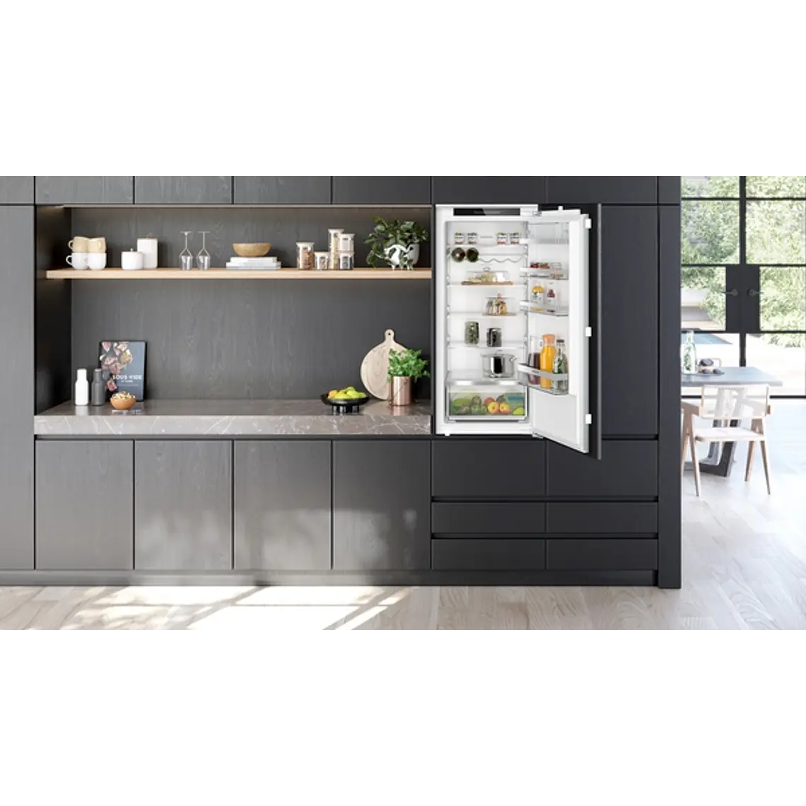 SIEMENS iQ500, Refrigerador integrable, 122.1 x 55.8 cm, Cierre SoftClose con puerta fija 4