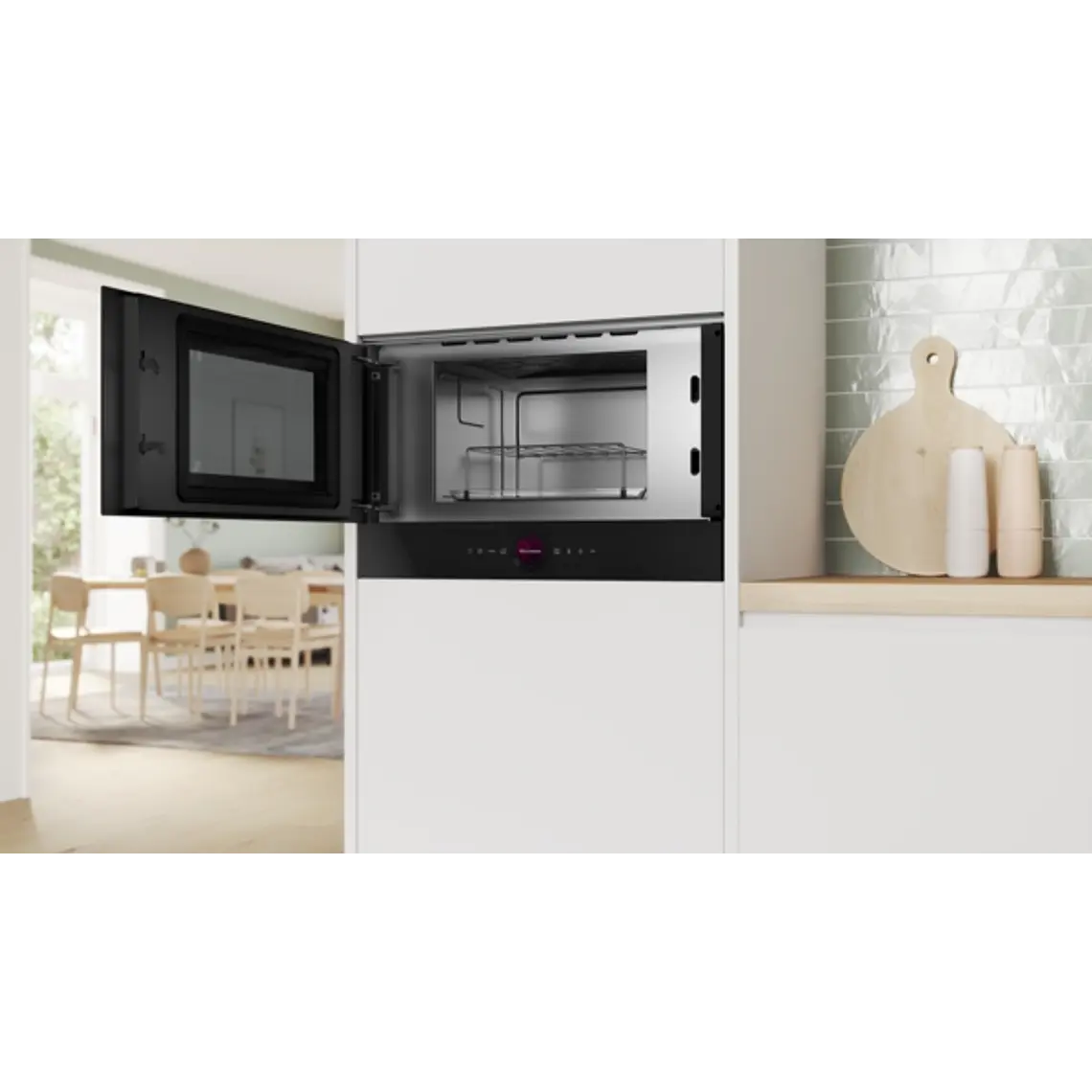 Microondas BOSCH Serie 8 Integrable con Grill Negro 60 cm · BEL7321B1 4