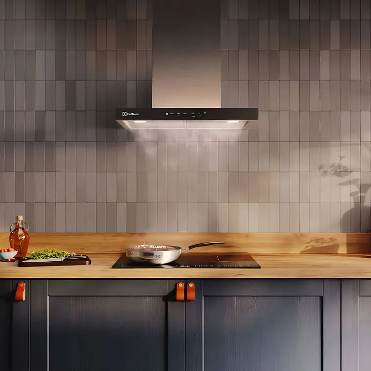 CAMPANA COCINA EXTRACTORA ELECTROLUX DECORATIVA PARED 60CM TIMER Y PANEL TOUCH CE6TF INOX 4