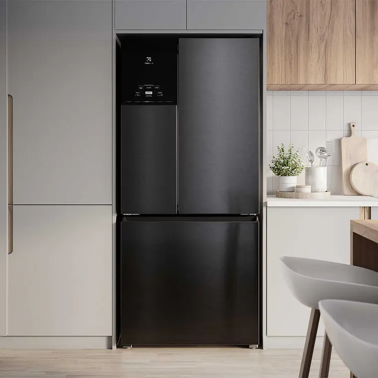 REFRIGERADOR ELECTROLUX 590L NO FROST 3 PUERTAS INVERTER AUTOSENSE LESSWASTE IM8B NEGRO 3