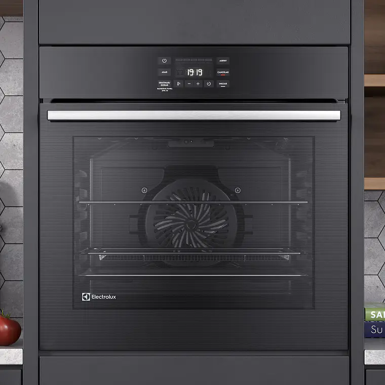 Horno Empotrable ELÉCTRICO ELECTROLUX 80L EXPERIENCE AIR FRYER, PERFECTCOOK360 Y PANEL TOUCH OE8EA 15