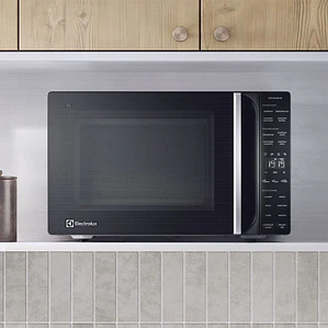 MICROONDAS ELECTROLUX 31 LITROS DIGITAL DESCONGELAMIENTO ASISTIDO ME31N NEGRO