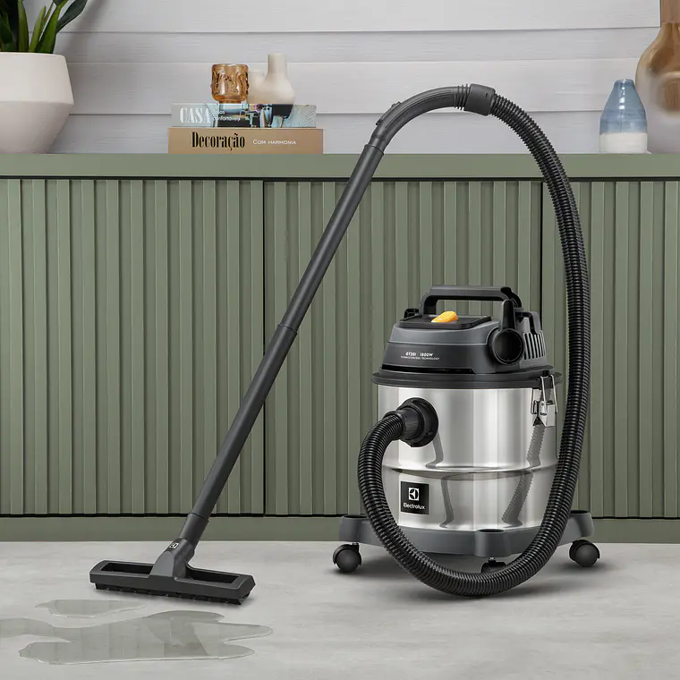 Aspiradora de agua y polvo Electrolux GT20I Acero Inoxidable 8