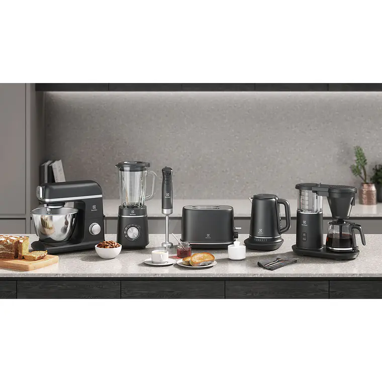 Hervidor Eléctrico Electrolux 1,7L Control de Tempertura EKP70 Acero Inoxidable 10