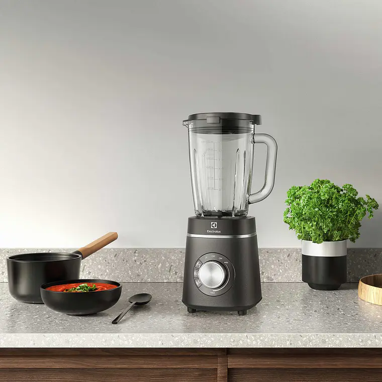 Licuadora Electrolux 1,75L con Jarra de Vidrio y 6 Cuchillos 1000W BLP70 Gris 5