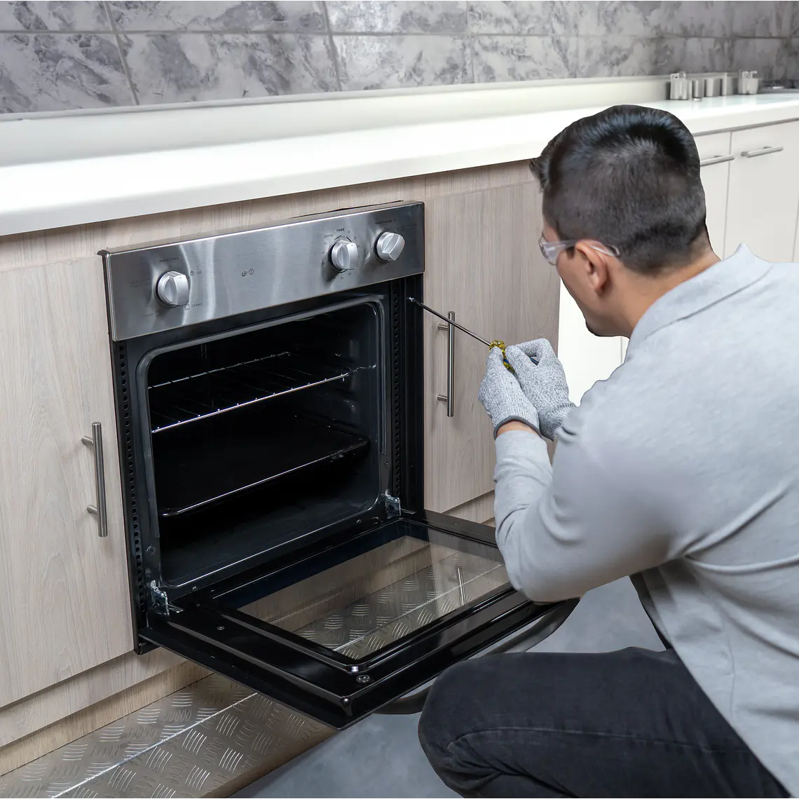 Visita y Conexión Horno OM6TX 1