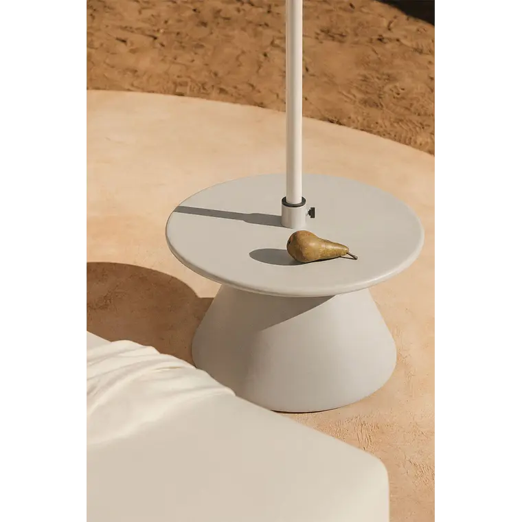Pie de sombrilla con mesa integrada redonda en cemento Erenora 9