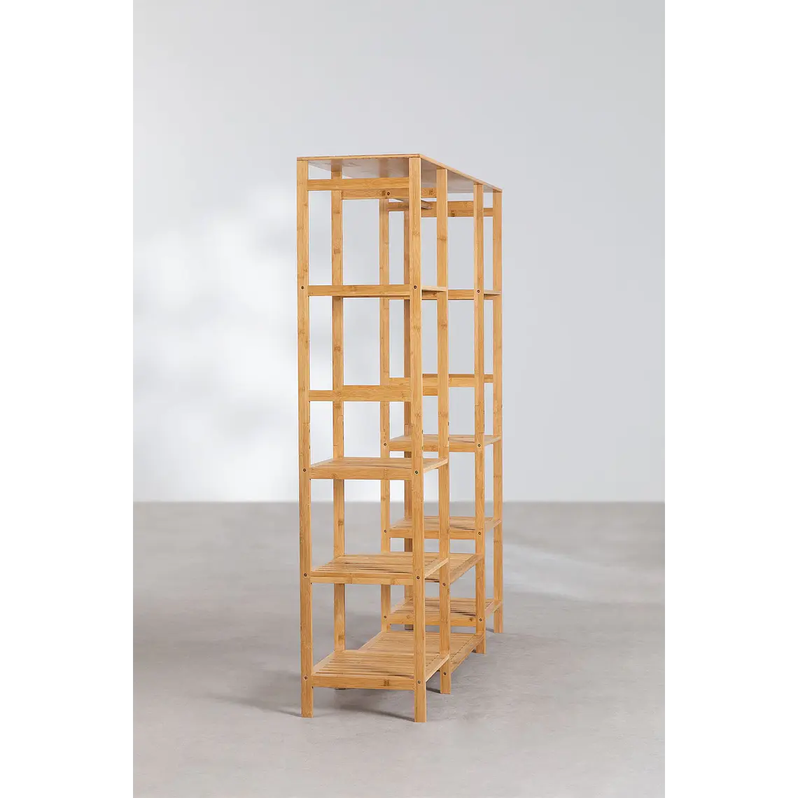 Armario abierto con estanterías en madera de bambú 5