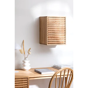 Armario de pared en madera