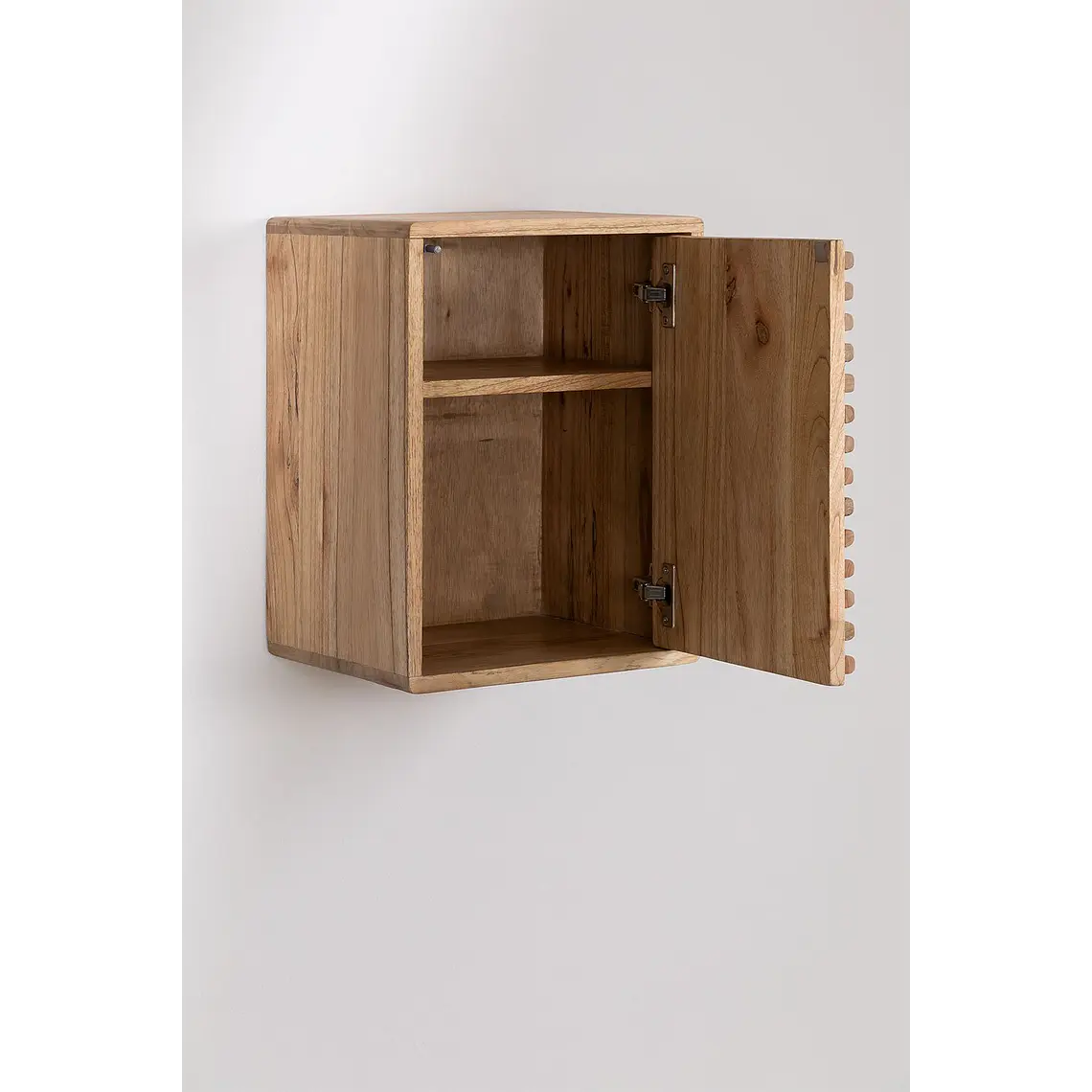 Armario de pared en madera 2