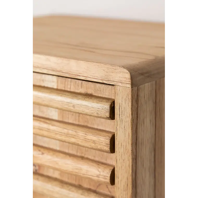Armario de pared en madera 4