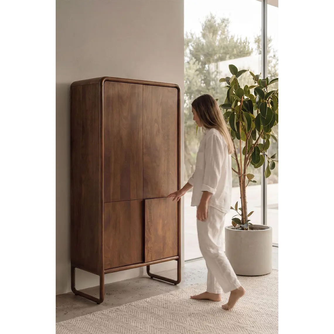 Armario en madera de mango 2