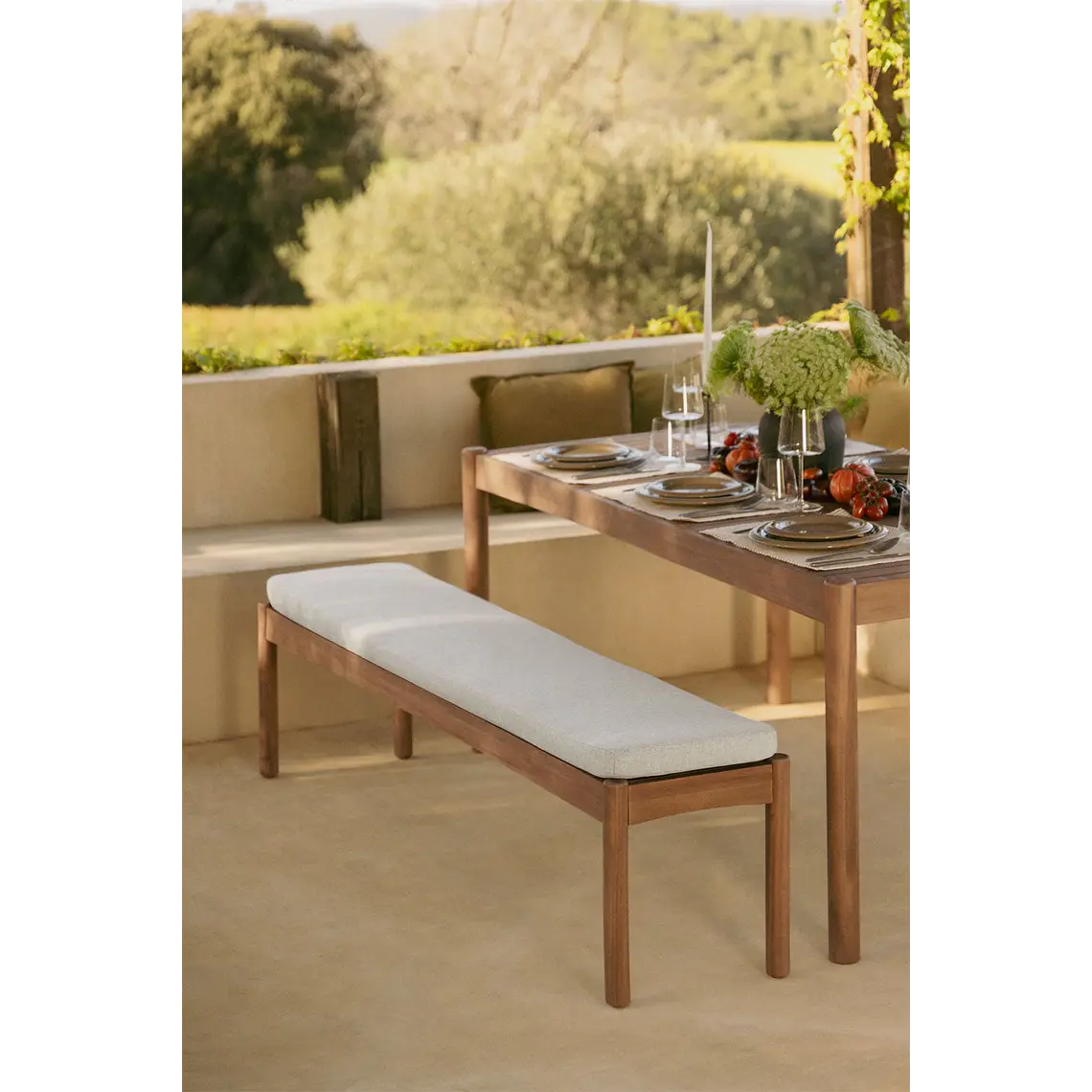 Banco de jardín 180 cm en madera de eucalipto Teria 1