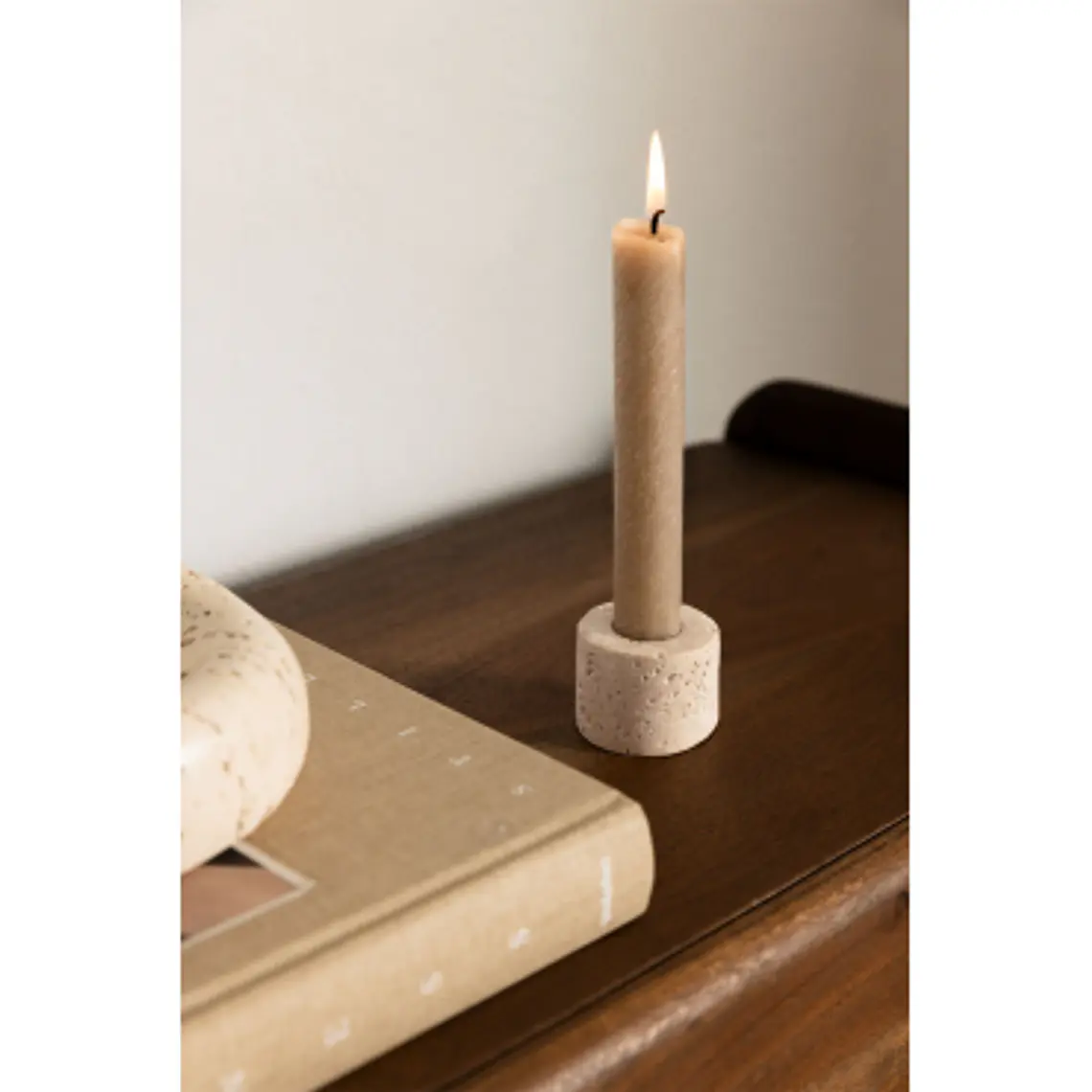 Candelabro en piedra natural Uvela 9