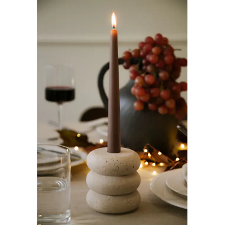 Candelabro en resina Orna 8