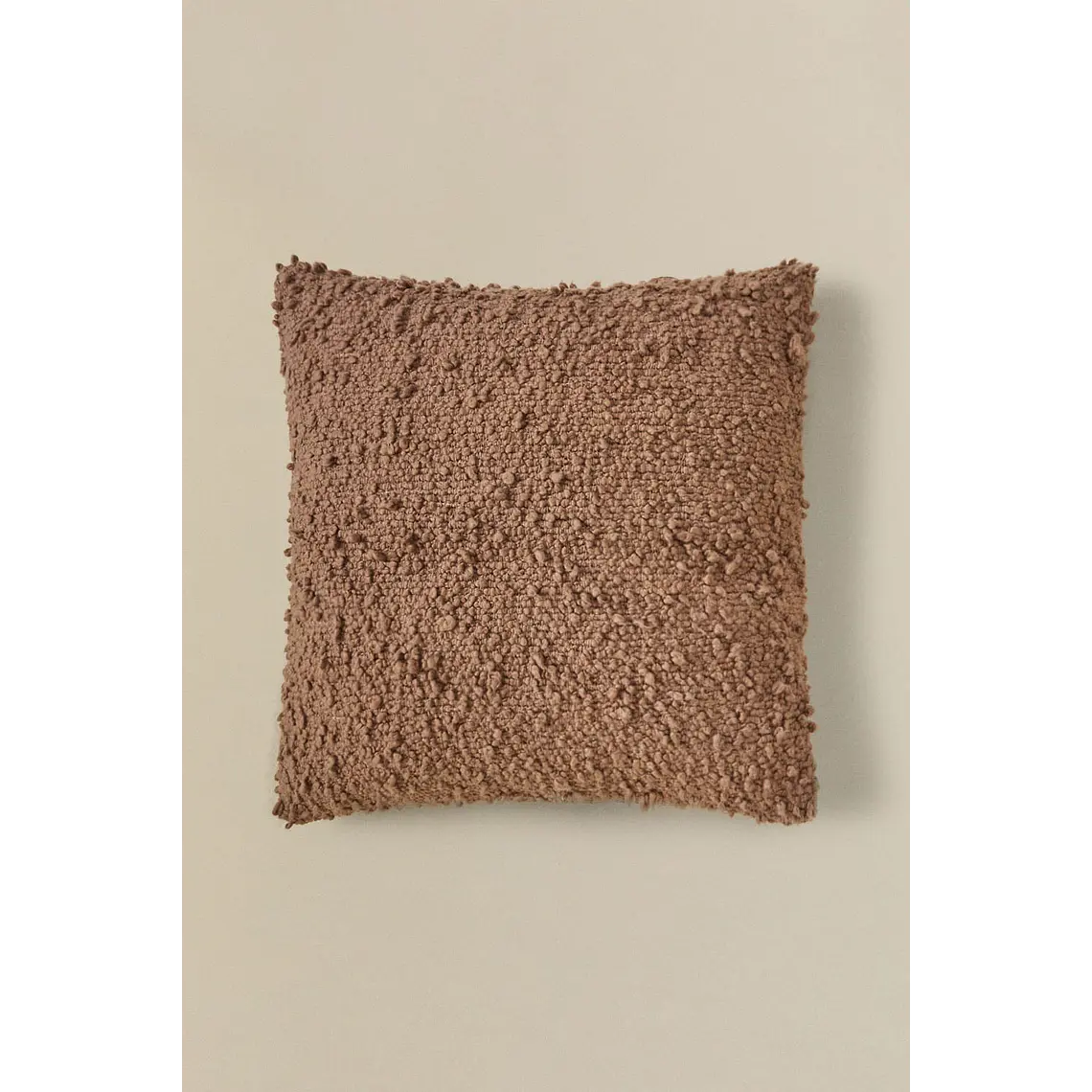 Cojín cuadrado 45x45 cm en tela bouclé Salma 3