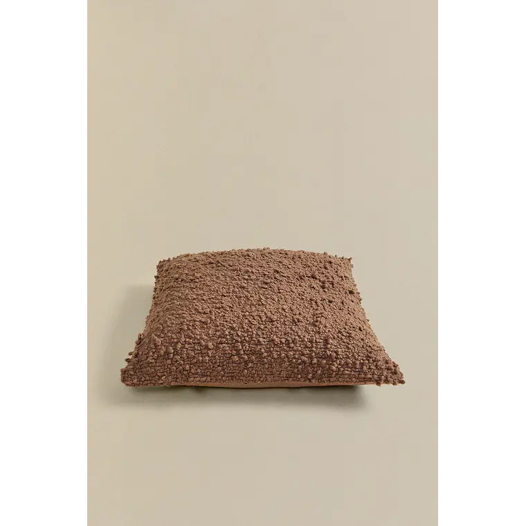 Cojín cuadrado 45x45 cm en tela bouclé Salma 4