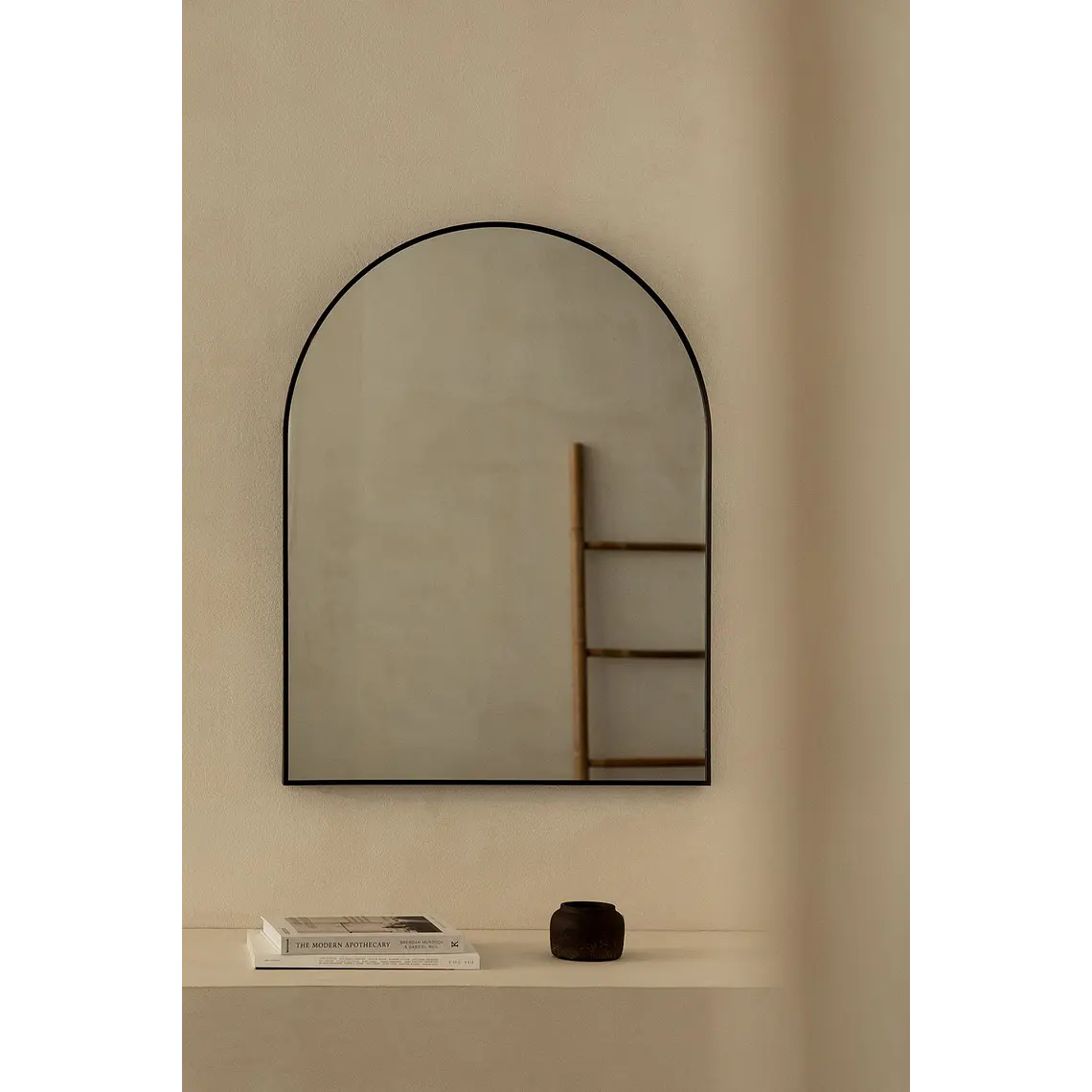 Espejo de pared 65x85 cm en aluminio Naia 2