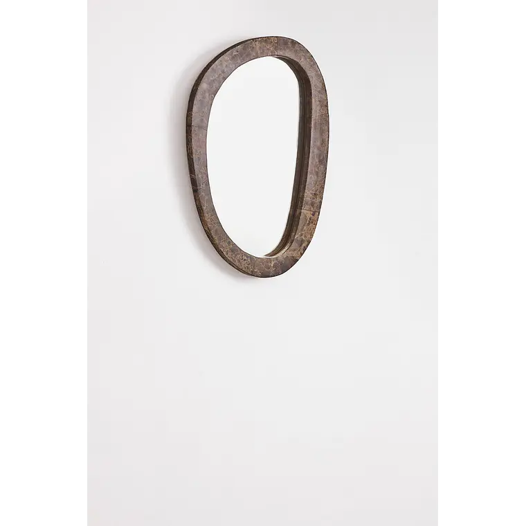 Espejo de pared irregular en piedra natural Gilda 4