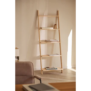 Estantería en madera