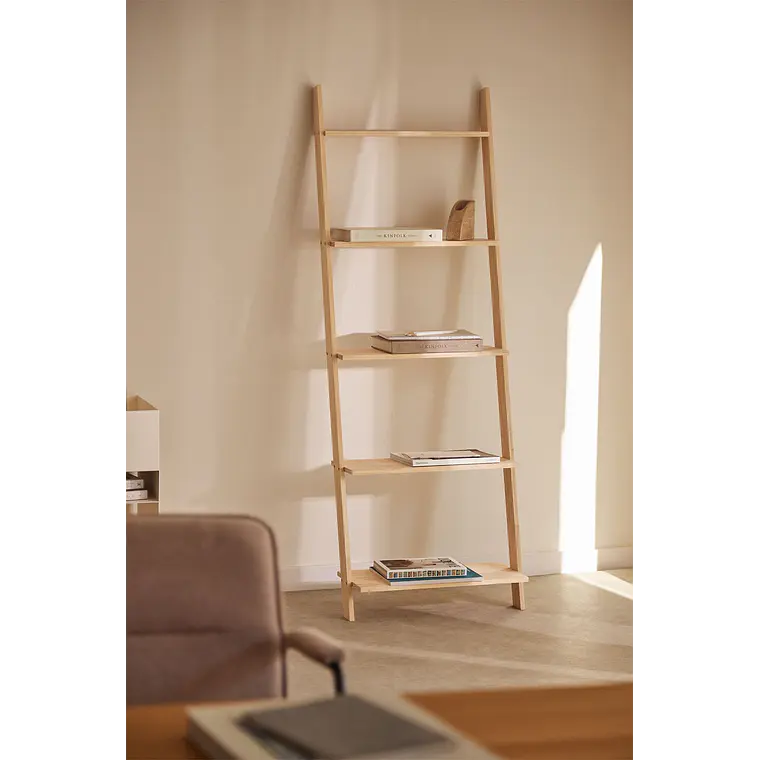 Estantería en madera 1