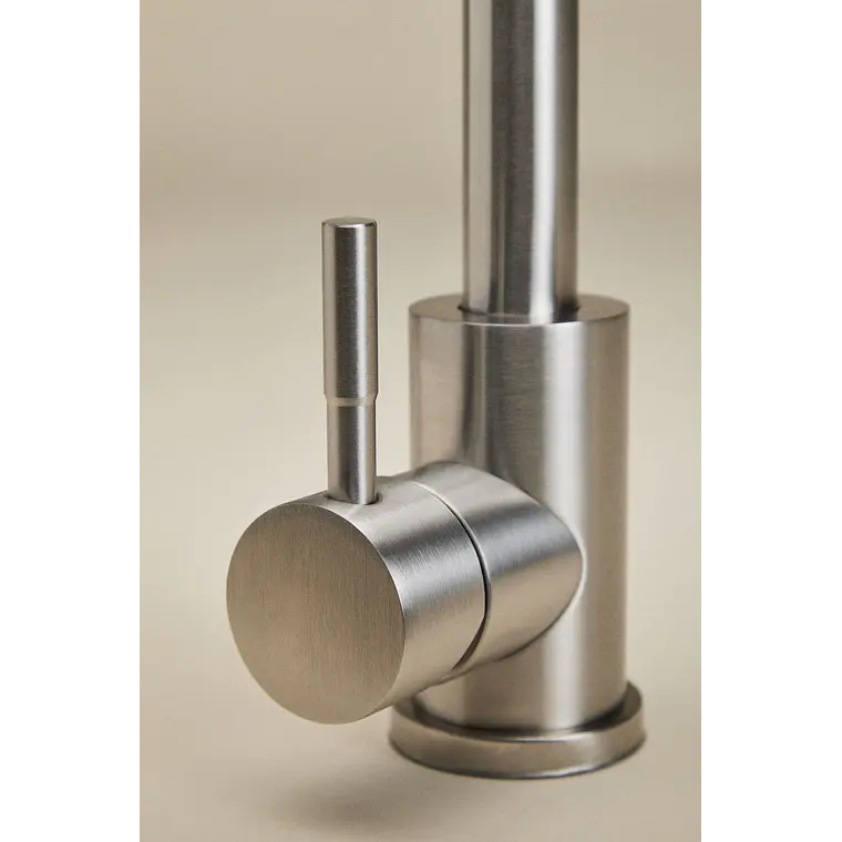 Grifo de cocina de exterior con caño alto en acero inoxidable Vinora 5