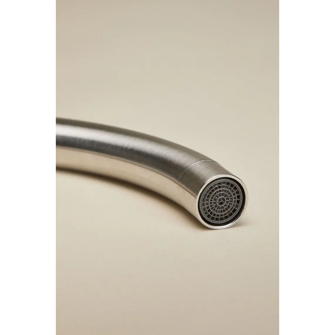 Grifo de cocina de exterior con caño alto en acero inoxidable Vinora 7