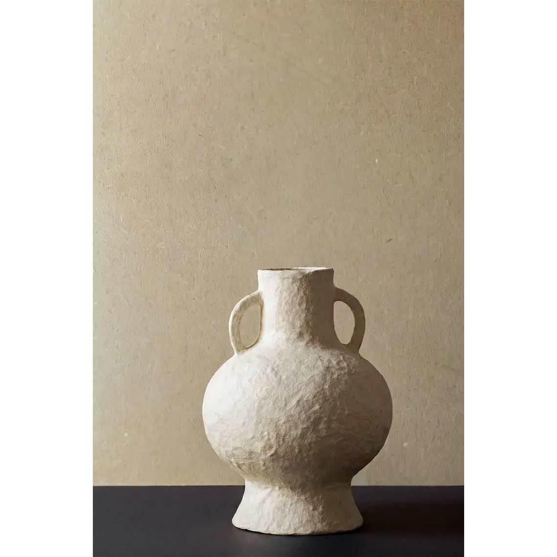 Jarrón decorativo en papel maché Wela 2