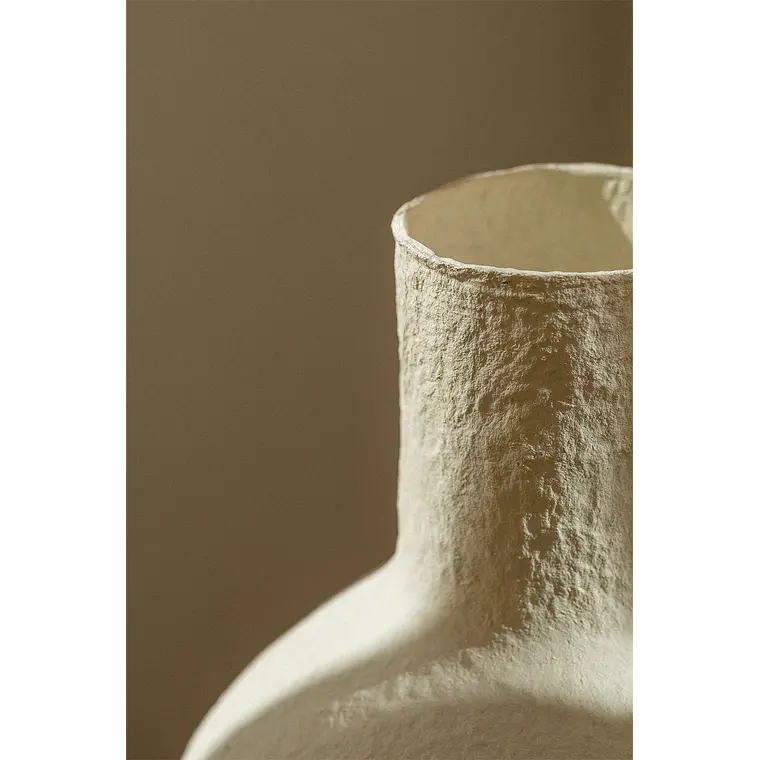 Jarrón decorativo en papel maché Ymera 3