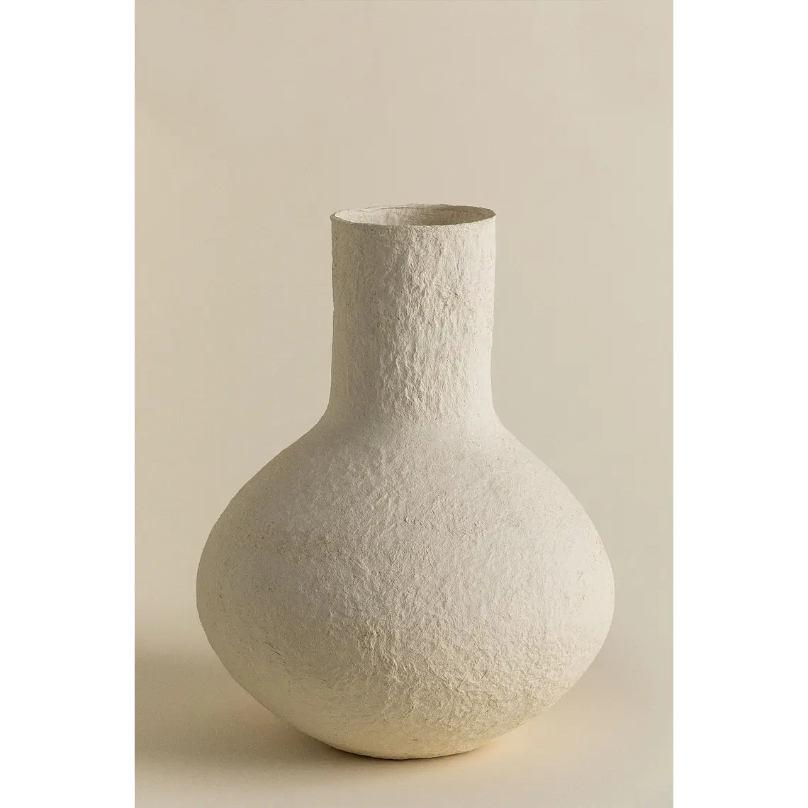 Jarrón decorativo en papel maché Ymera 4