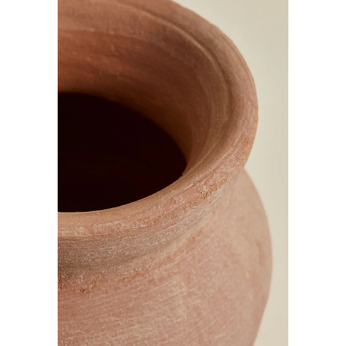 Jarrón decorativo en terracota Arola 5