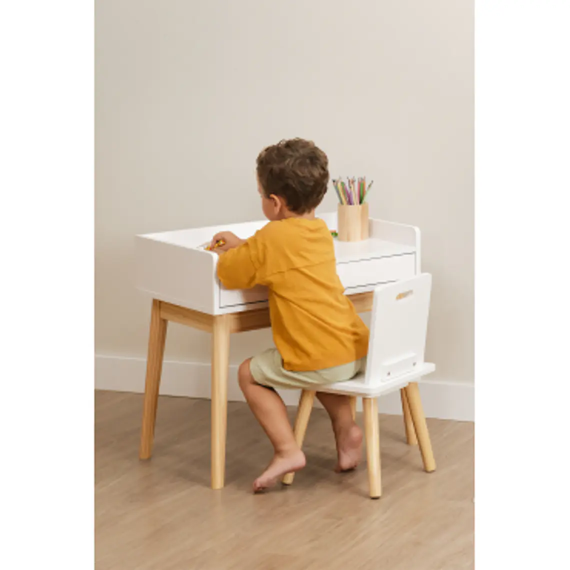 Calune · Escritorio infantil 1