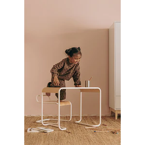 Naelia · Set infantil de mesa y silla